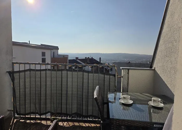 Helles Maisonette Apartment, Balkon, All-in 5g * غيرا